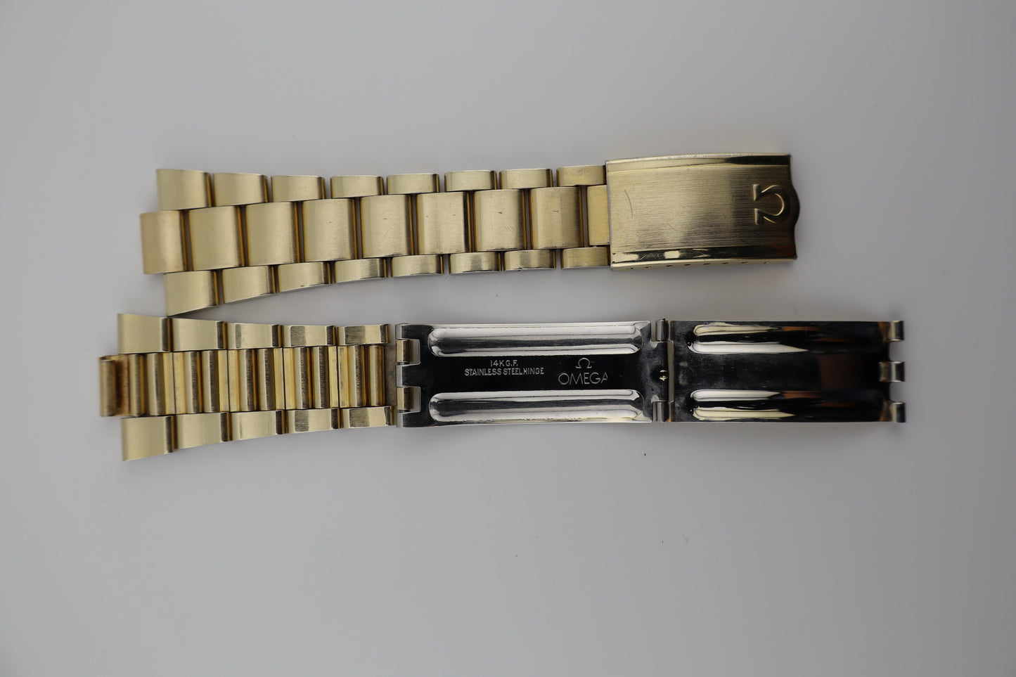 Vintage Omega Geneve 1972 Cal.1020 Gold Plated Men's Watch - Original 14KGF Bracelet