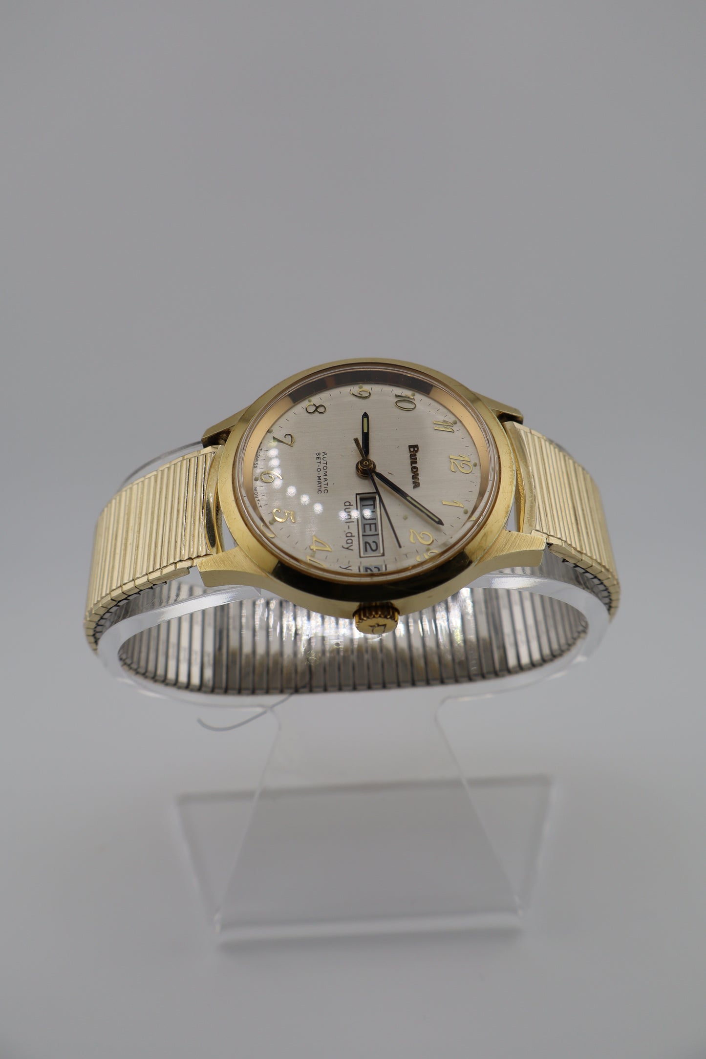 Vintage Bulova 1977 Set-O-Matic Automatic N7 Automatic Watch