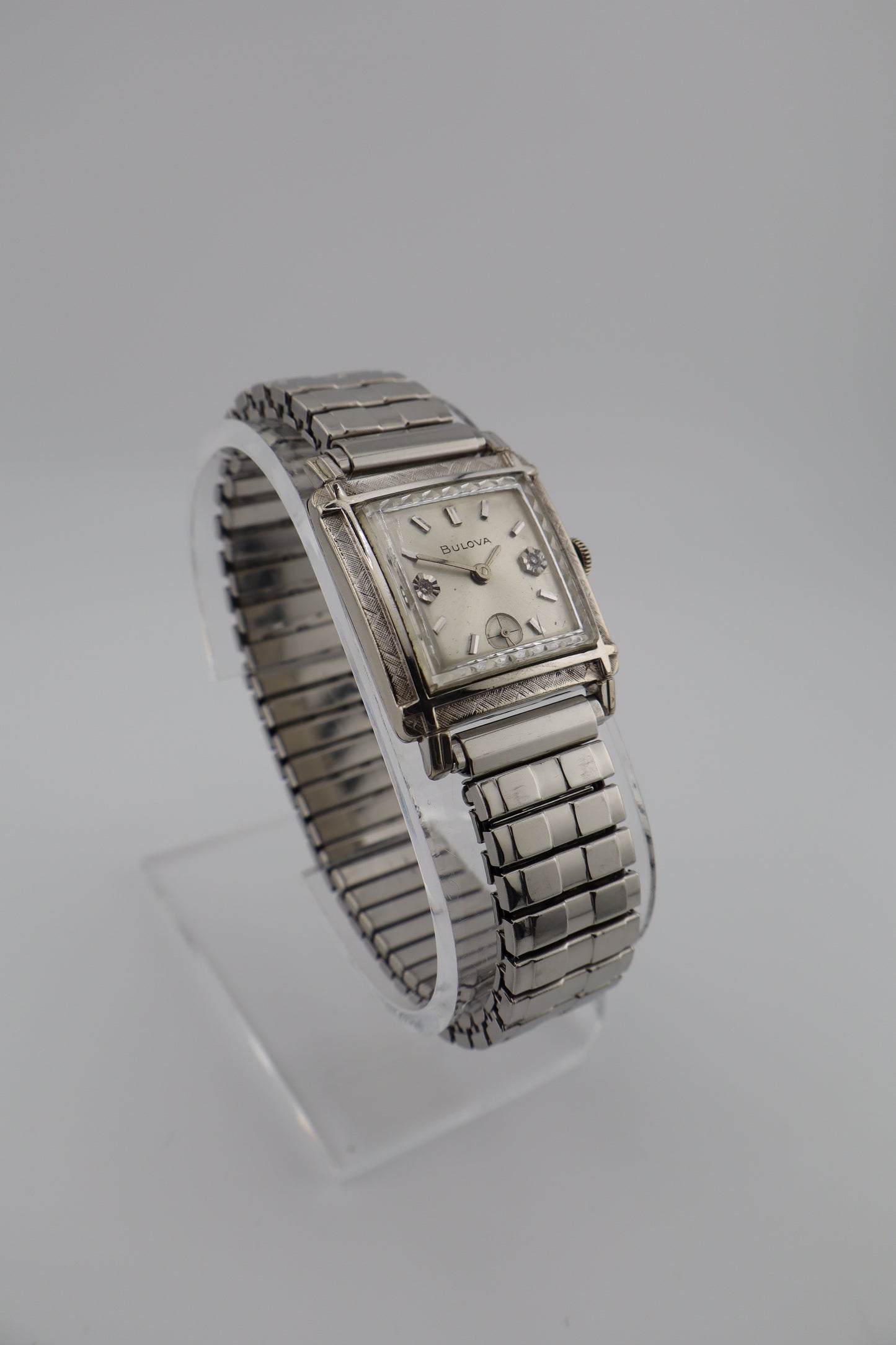 Vintage Bulova 1964 'Diamond Excellency' 10K White GF Florentine Bezel Manual Wind Men's Watch