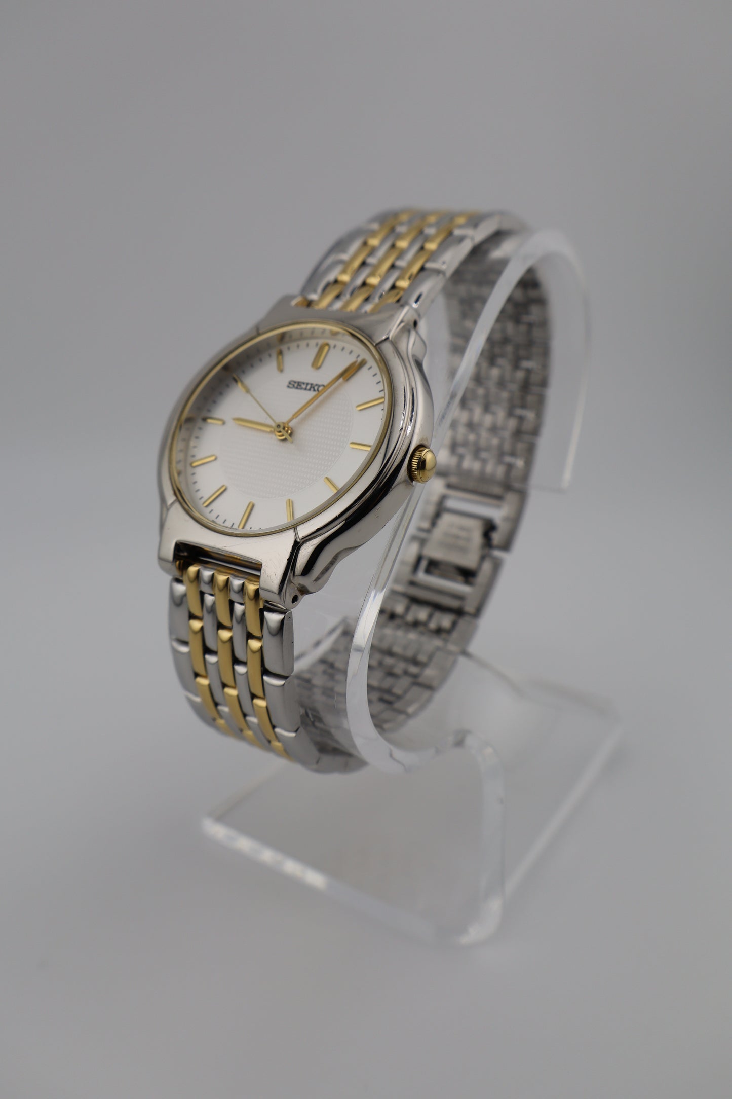 Vintage Seiko Women's 32mm Stainless Steel Two-Tone Quartz Watch V701-2V70