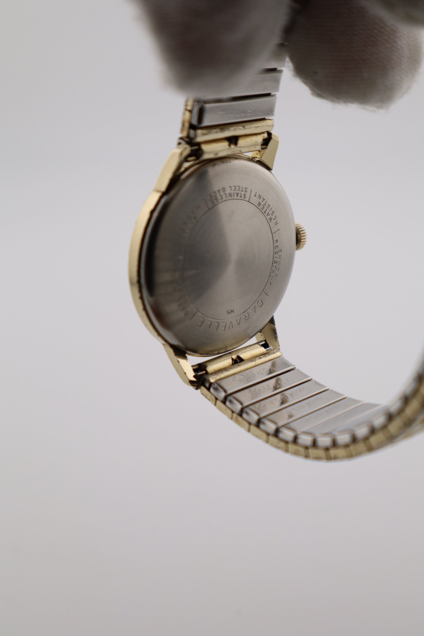 Vintage Caravelle by Bulova 1975 17J Manual Wind Original Crown Men's Watch - N5