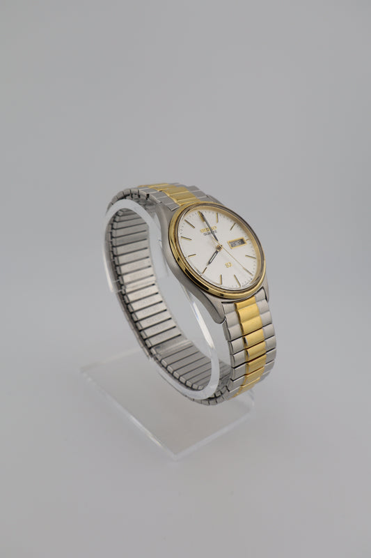 Vintage Seiko 1989 SQ Quartz Men's Date Date 5Y23-8049