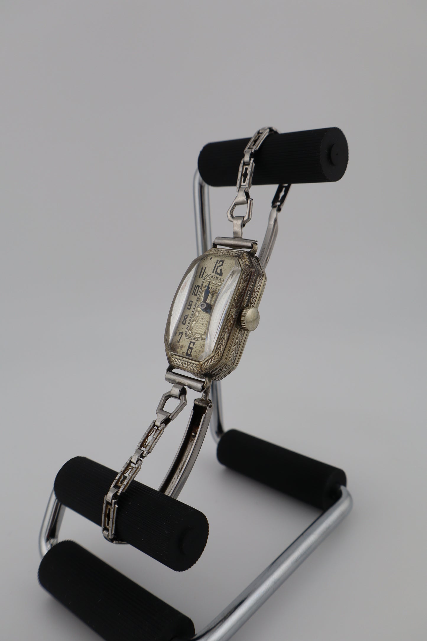 Vintage 1920's Bulova Art Deco Manual-Wind Women's Watch - Original Bracelet