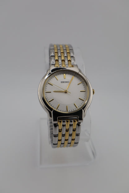 Vintage Seiko Women's 32mm Stainless Steel Two-Tone Quartz Watch V701-2V70