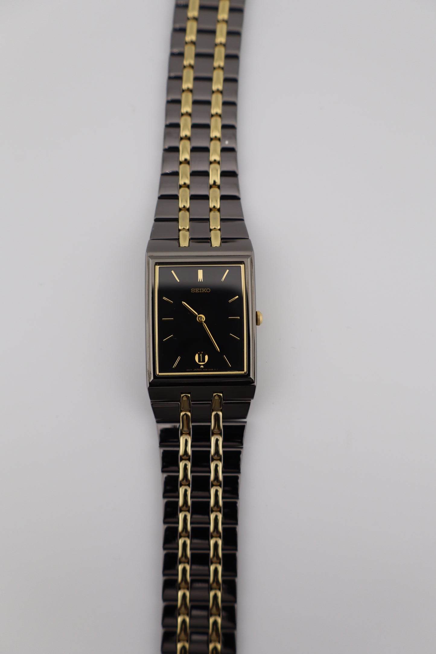 Vintage 1996 Seiko Tank Two-Tone Stainless Steel Quartz Men's Watch