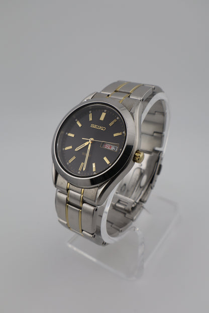 Seiko Solar 2017 SUR363 Two-Tone Men's Watch - Working Condition