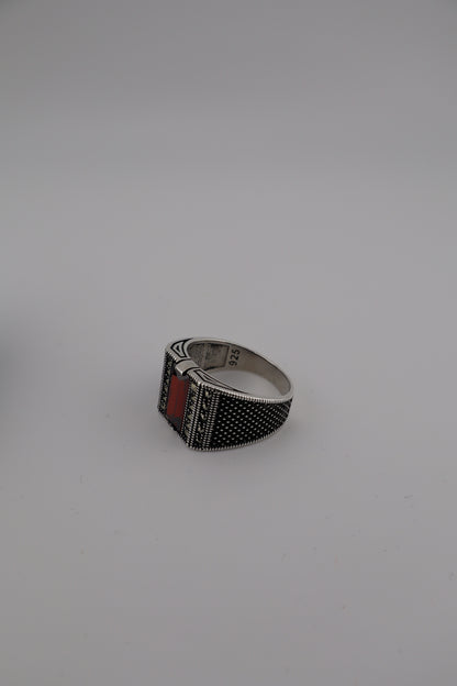 Sterling Silver Men’s Ring with Red Rectangular Stone – Size 12 (925, 8g / 5.3 dwt)