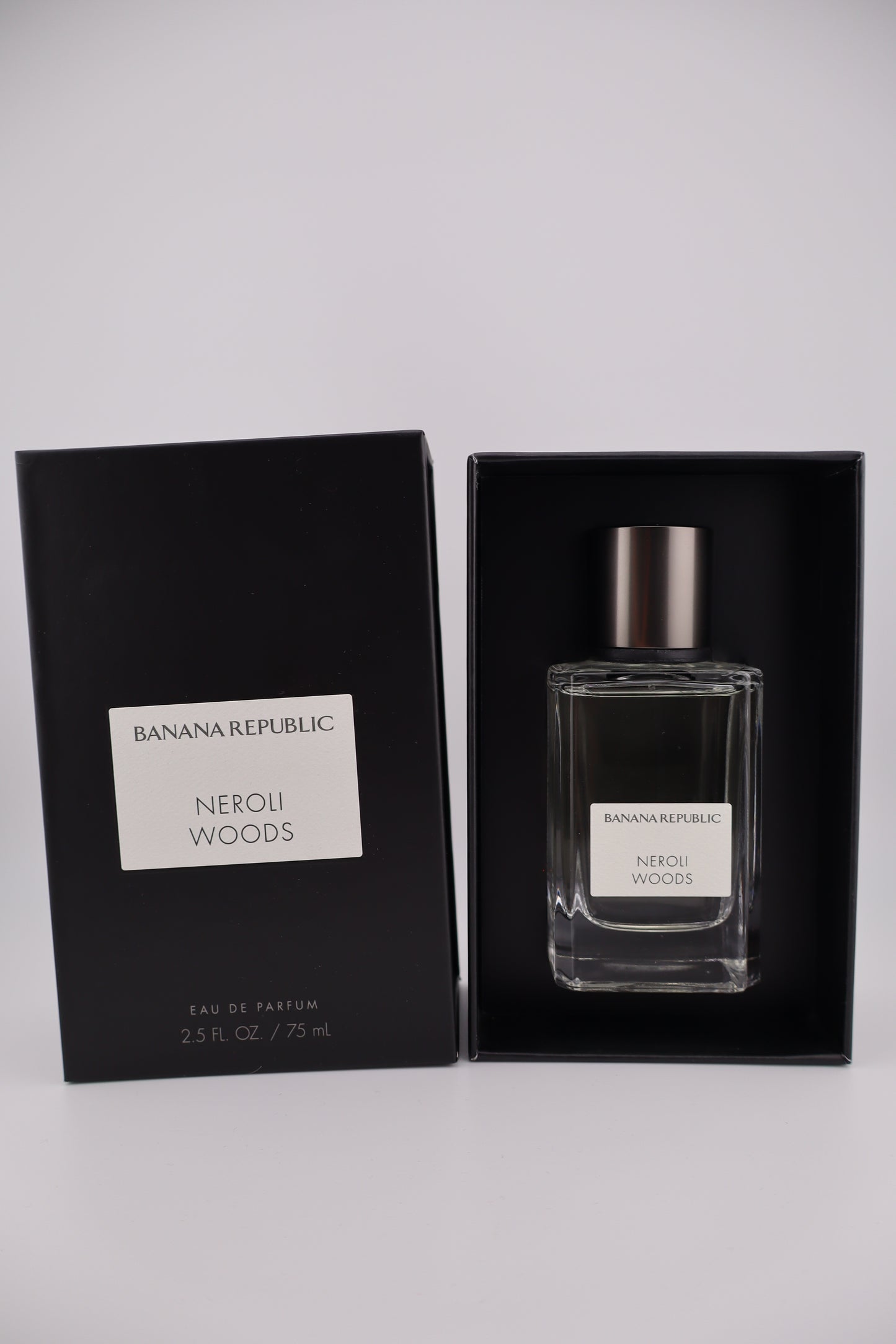 Banana Republic Neroli Woods Eau de Parfum – 2.5oz / 75ml (Men’s, Original Box, Lightly Used)