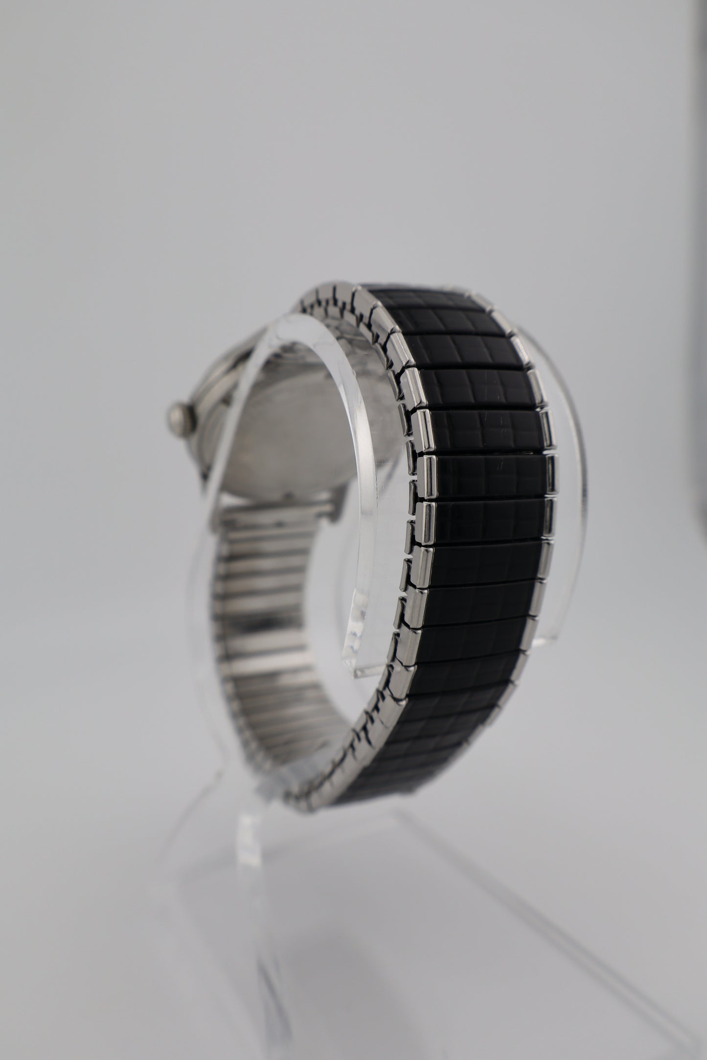 Vintage Bulova 1963 Jet Clipper 'M3' Black Dial 17J Manual-Wind Men's Watch