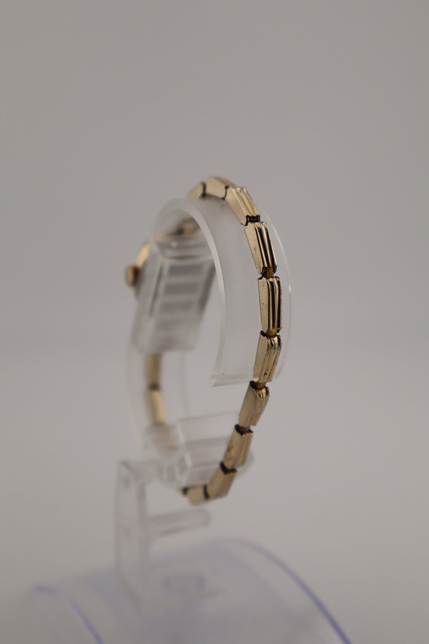 Vintage Bulova 'Goddess of Time' 1965 10K RGP Manual Wind Women's Watch