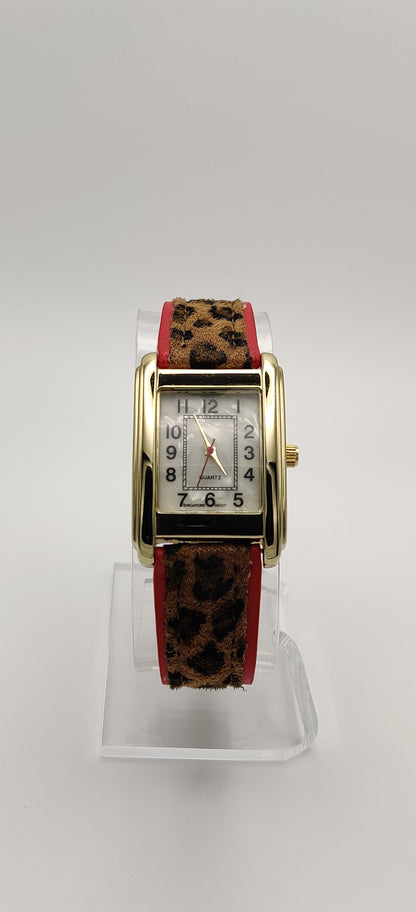 Cheetah Print Band Women's Watch