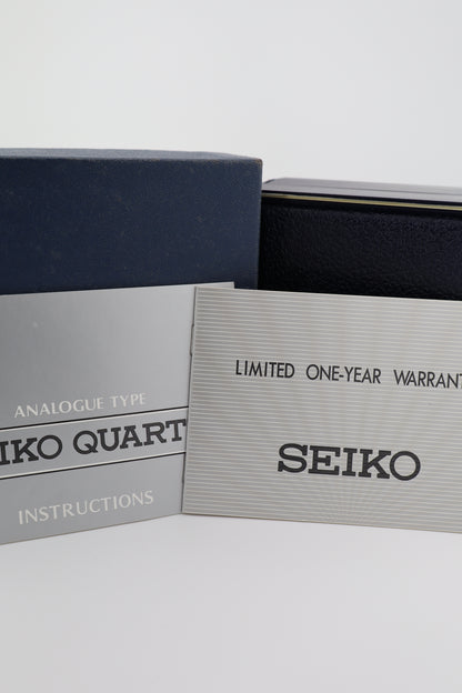 Vintage Seiko SQ 1984 Quartz 6923-7099 Day/Date Blue Dial Hex Crystal Full Set Box Papers Links