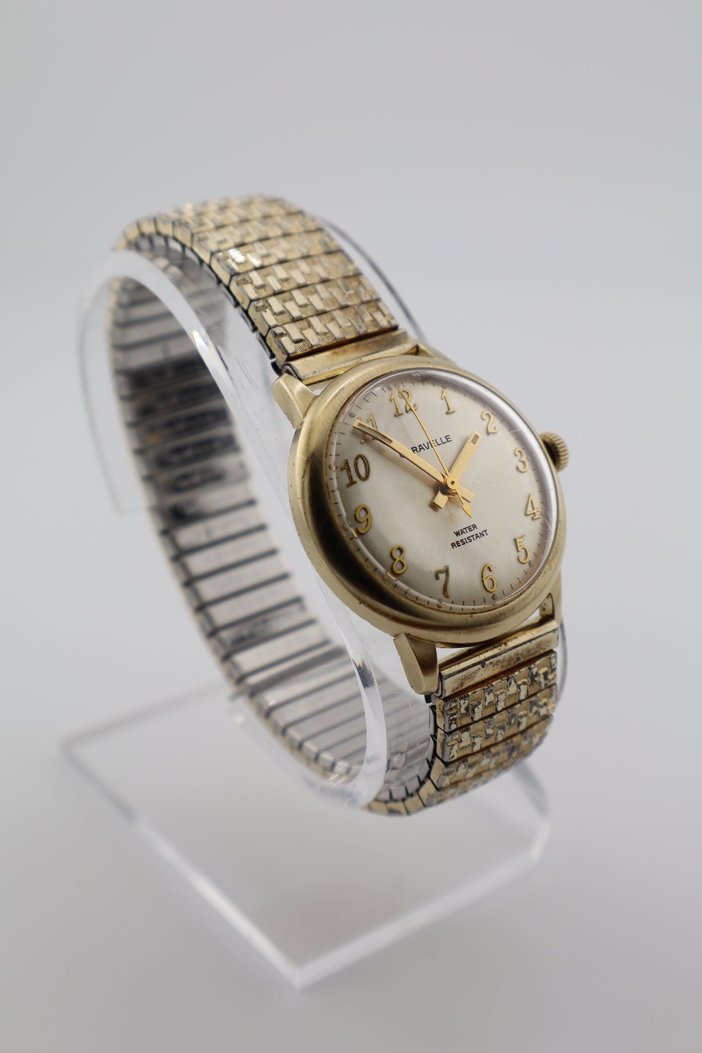 Vintage Caravelle by Bulova 1975 17J Manual Wind Original Crown Men's Watch - N5