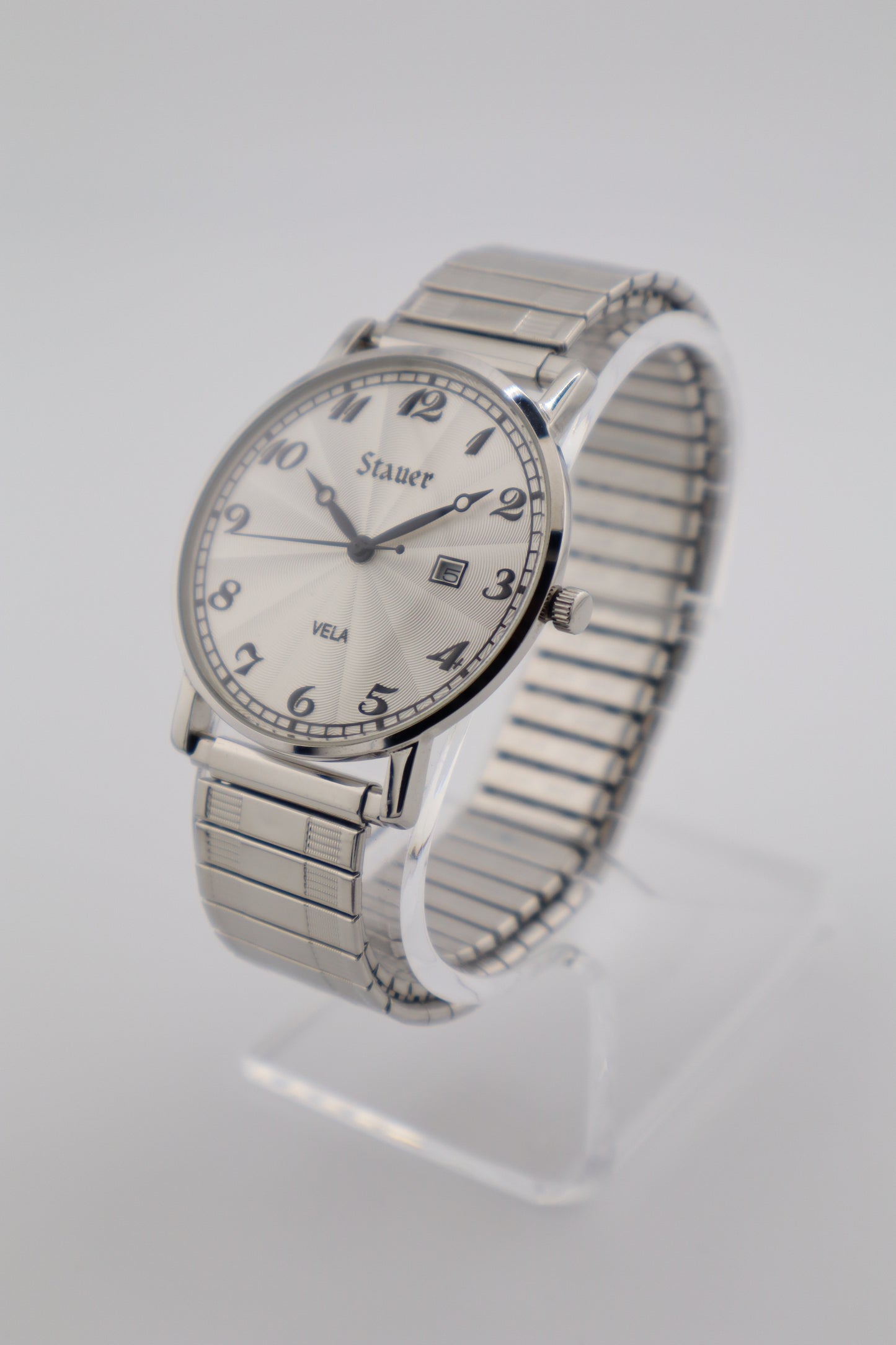 Stauer Vela Quartz Date 40mm Sunburst Dial Men's Watch